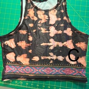 Teeki yoga top-C pattern
